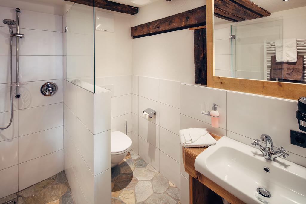 Bauernhof Wachter Villa Фис Екстериор снимка