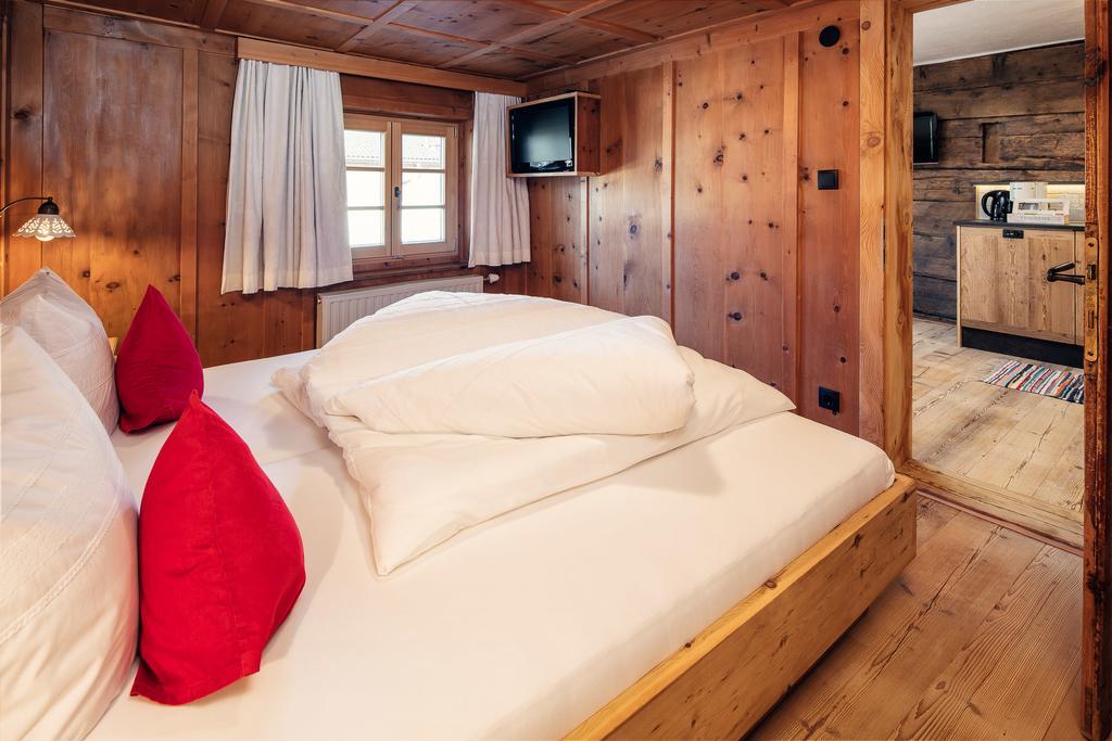 Bauernhof Wachter Villa Фис Екстериор снимка