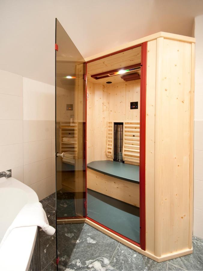 Bauernhof Wachter Villa Фис Екстериор снимка